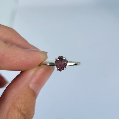 Pink Ruby Ring | Circular Stone